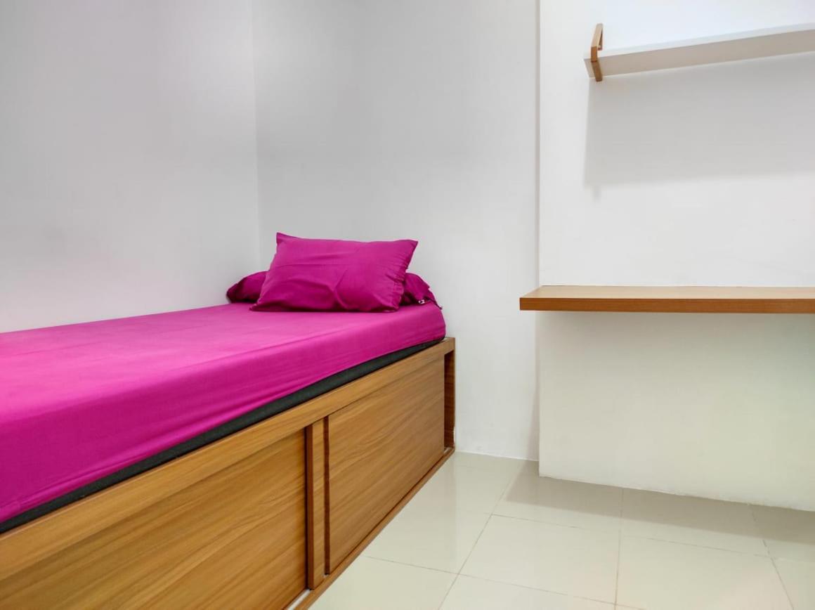 Apartemen Bassura City By Globy Property Jakarta Exteriör bild