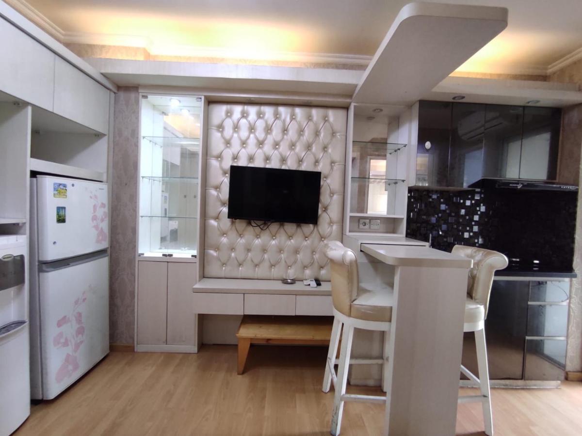 Apartemen Bassura City By Globy Property Jakarta Exteriör bild